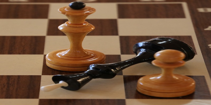 Black-king-checkmate-loss.jpg