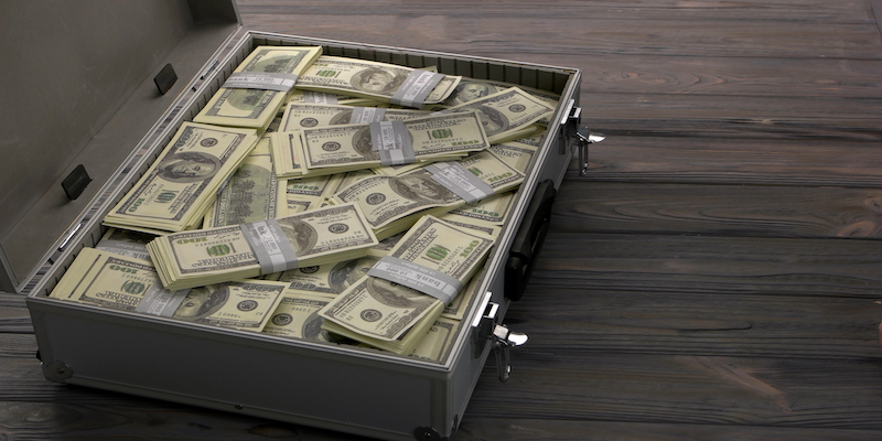 briefcase-with-money-represent-why-business-valuation