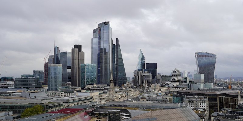 London skyline to signify commercial landlords