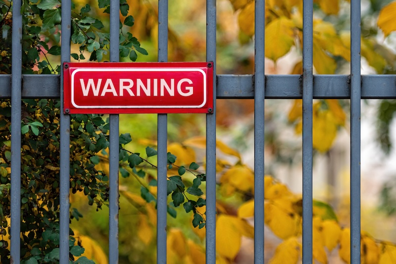 warning-sign-fence-cash-flow-statement-warning