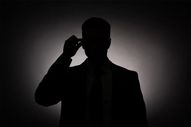what-is-a-shadow-director-FEATURED-IMAGE